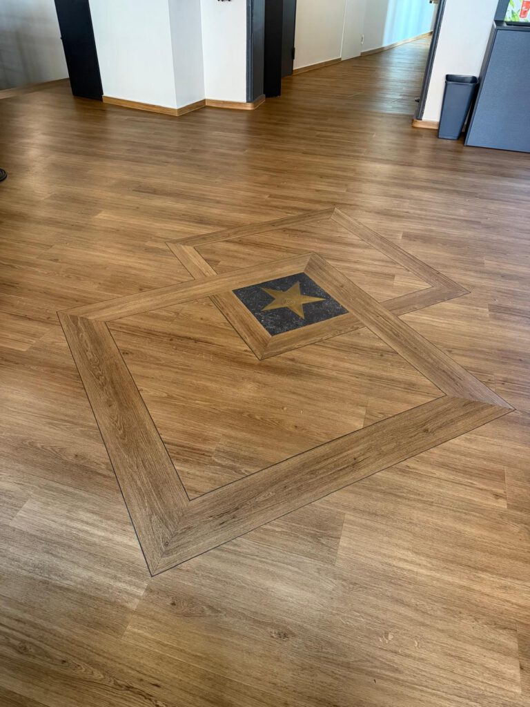 Fertiges Foyer mit Joka Designbelag 555